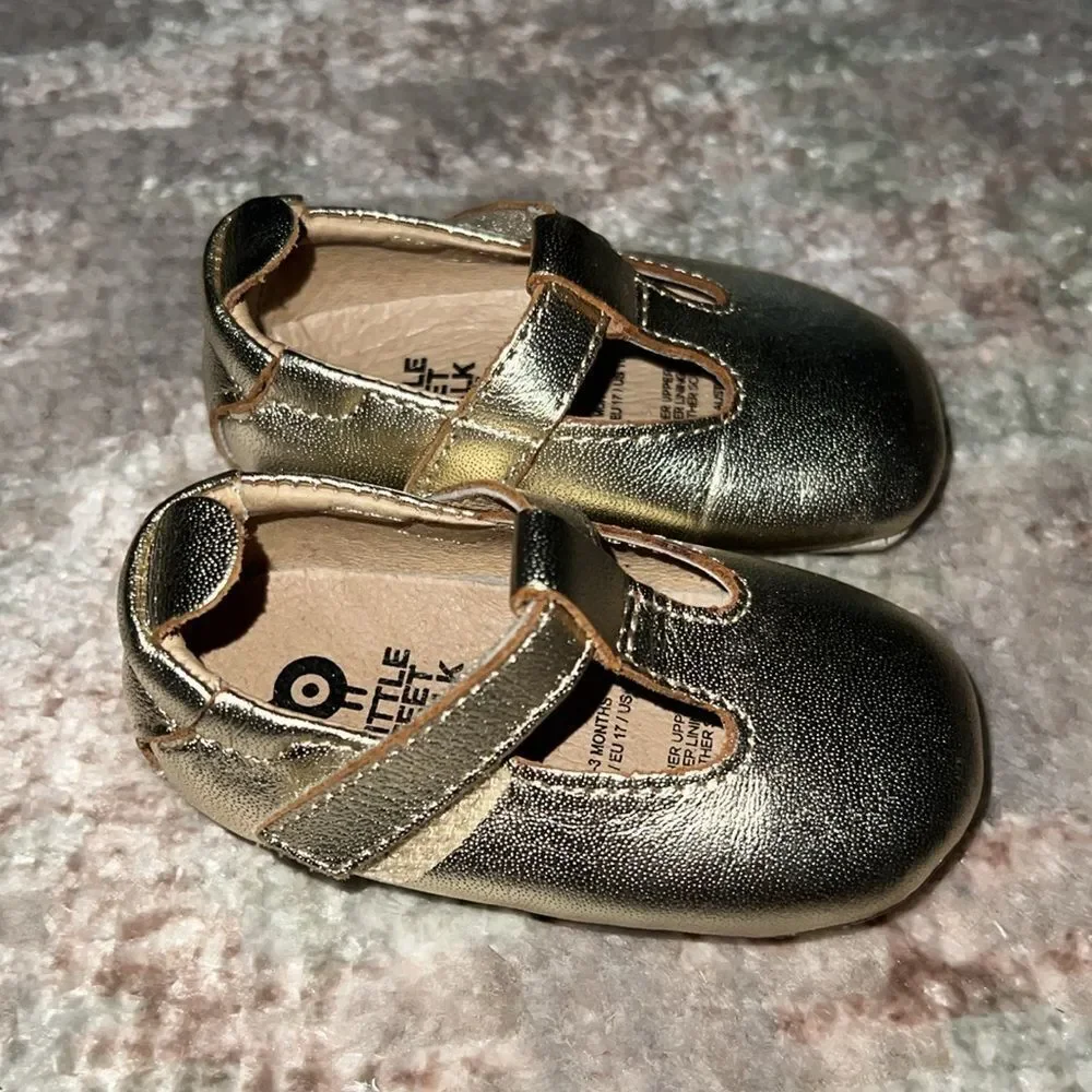 NWOT OLD SOLES BABY SHOE 0/3M